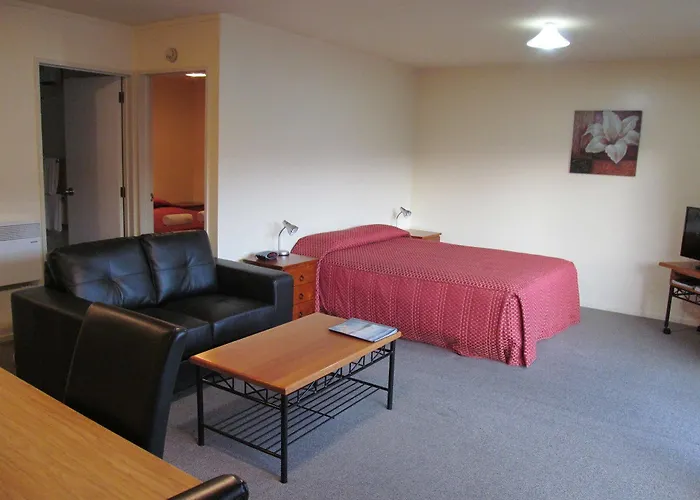 Motel Heights 4*